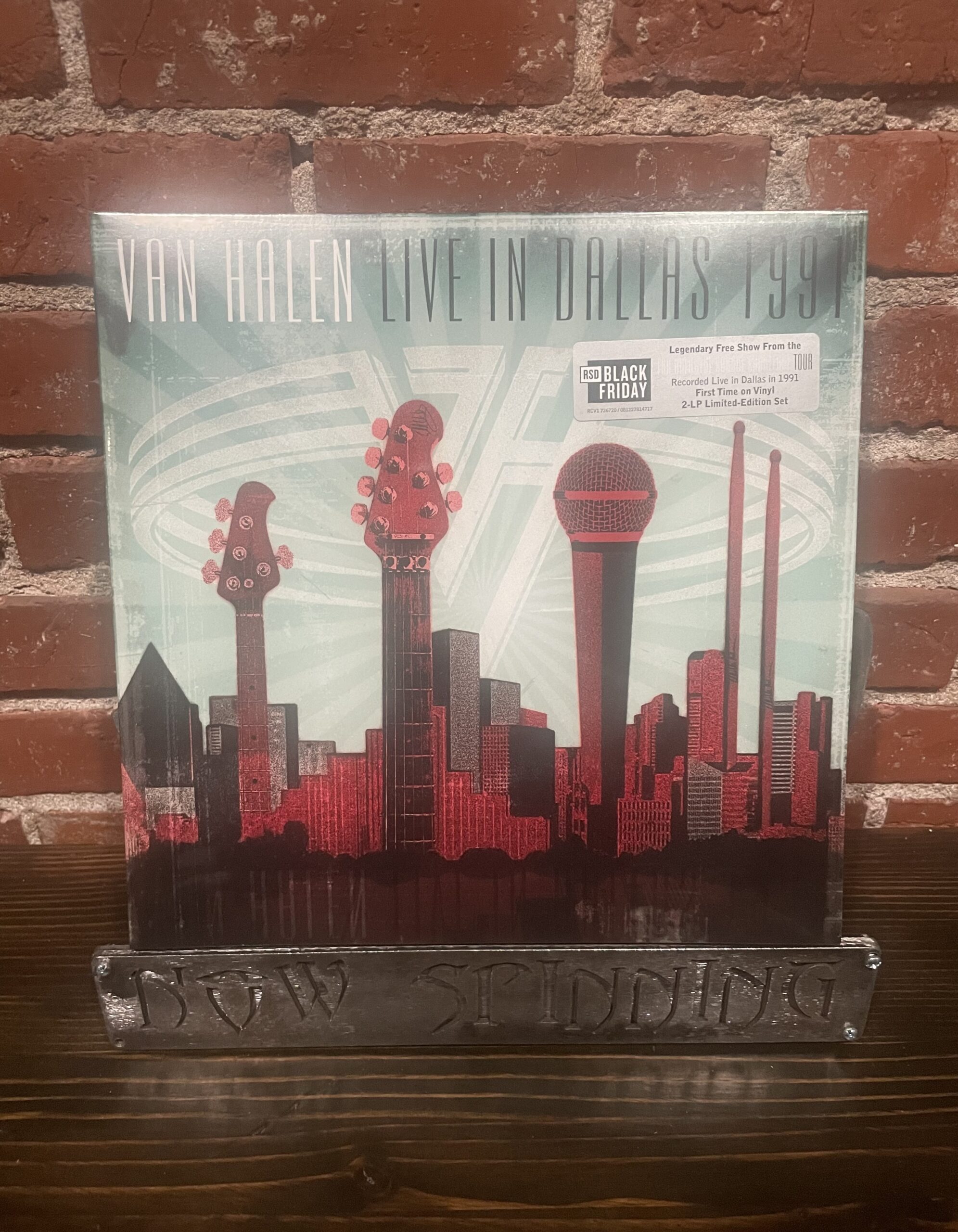 Van Halen: Live in Dallas 1991 2LP Limited Edition HV Logo Etching Red Vinyl RSD Black Friday